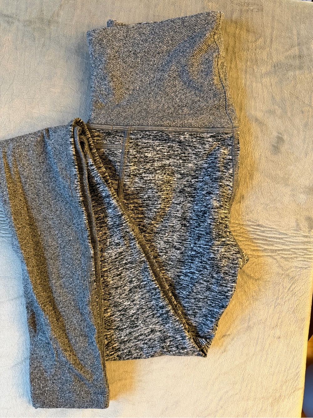 Women’s Gray Athleta Exhale Heel Leggings